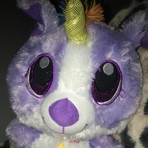 Meet your Posher, Jasmin